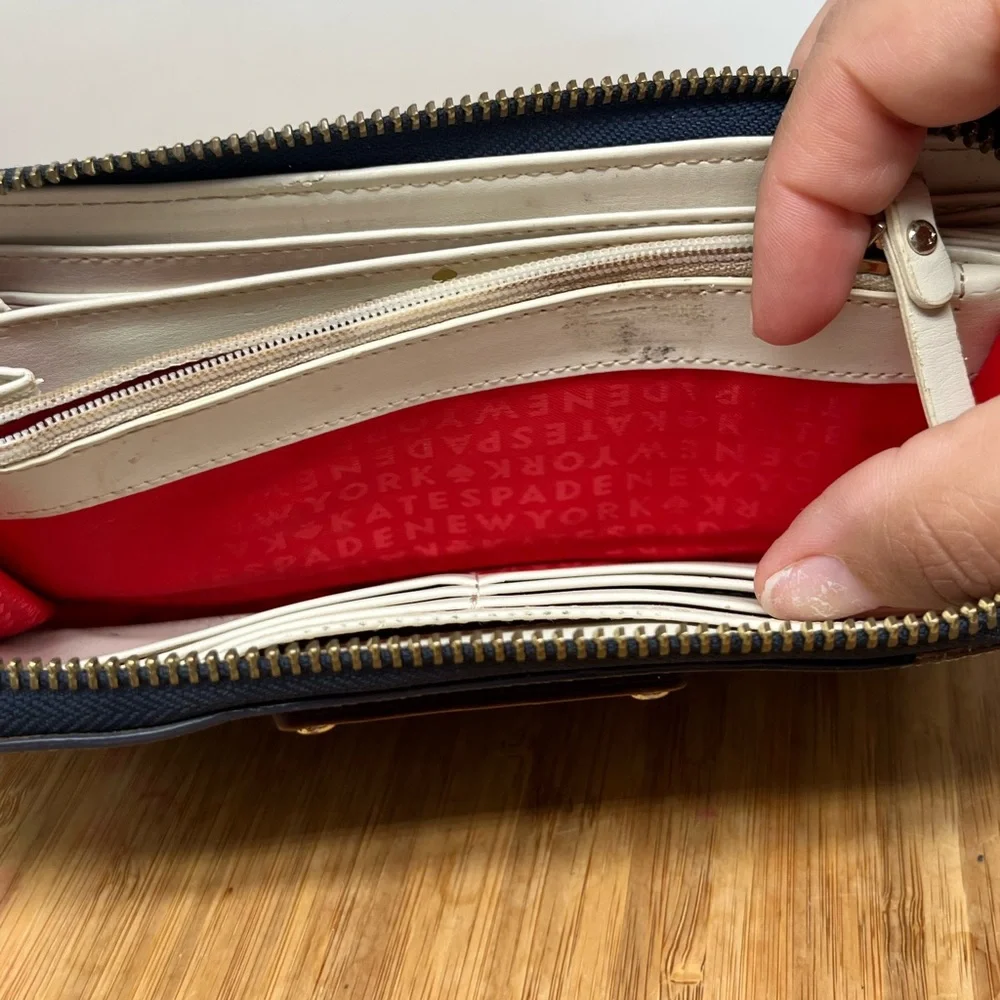 Kate Spade‎ Pebbled Leather Large Continental Wallet Clutch Purse